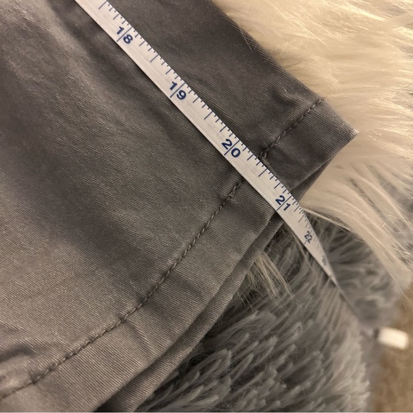 New York & Co SoHo crop jeans - Picture 3 of 3